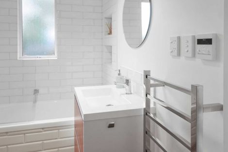 Photo of property in 49 Glenfield Crescent, Mairehau, Christchurch, 8052