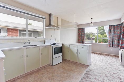 Photo of property in 1/318 Main North Road, Redwood, Christchurch, 8051
