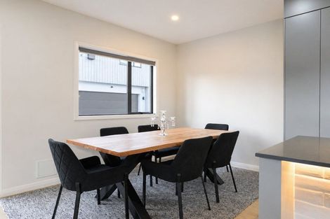 Photo of property in 4/64 Banbury Crescent, Fairfield, Hamilton, 3214