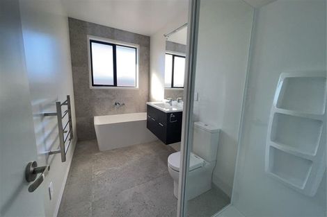 Photo of property in 107 Kaurinui Crescent, One Tree Point, 0118