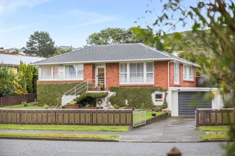 Photo of property in 87 Rangituhi Crescent, Takapuwahia, Porirua, 5022