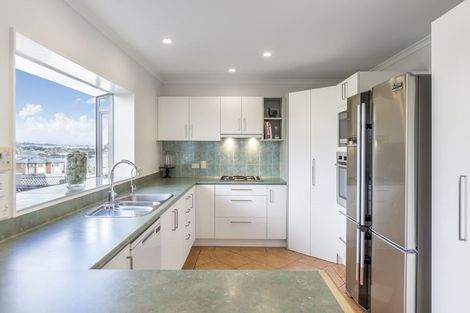 Photo of property in 9a Bundoran Way, Pinehill, Auckland, 0632
