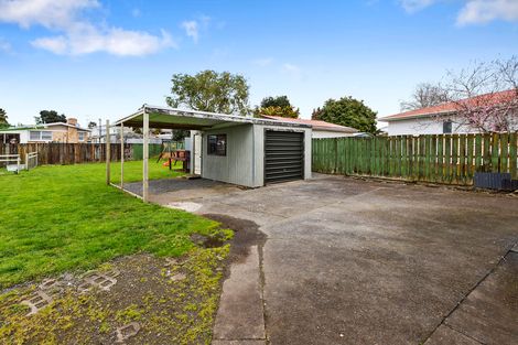Photo of property in 14 Orchard Rise, Rosehill, Papakura, 2113