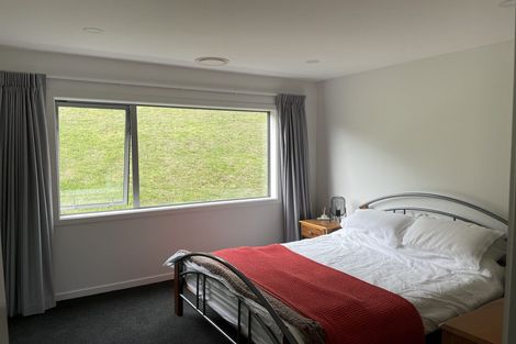 Photo of property in 7 Farnworth Terrace, Churton Park, Wellington, 6037