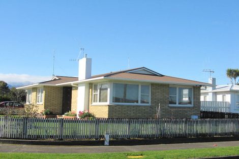 Photo of property in 6 Cobham Street, Levin, 5510