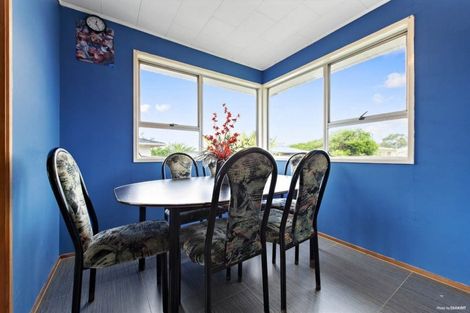Photo of property in 51 Sikkim Crescent, Clover Park, Auckland, 2019