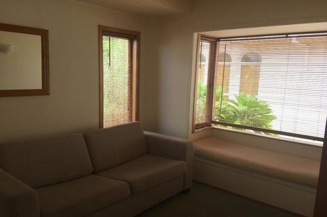 Photo of property in 106a Stanley Point Road, Stanley Point, Auckland, 0624