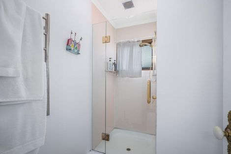 Photo of property in 17 Bosun Terrace, Whitby, Porirua, 5024