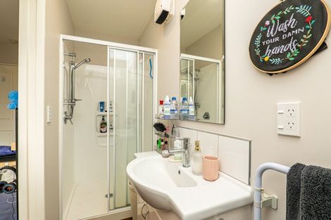 Photo of property in 1/130 Packe Street, Edgeware, Christchurch, 8013