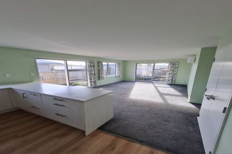 Photo of property in 2/166 Palmers Road, New Brighton, Christchurch, 8083