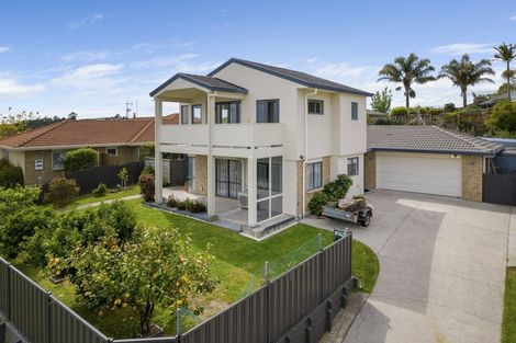 Photo of property in 25 Village Park Drive, Welcome Bay, Tauranga, 3112