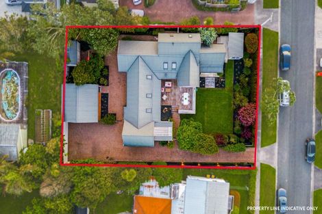 Photo of property in 12 Wairere Road, Torbay, Auckland, 0630