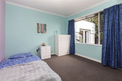 Photo of property in 70 Kennedys Bush Road, Halswell, Christchurch, 8025
