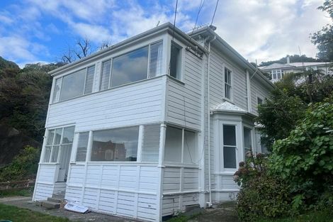 Photo of property in 86 Salamanca Road, Kelburn, Wellington, 6012