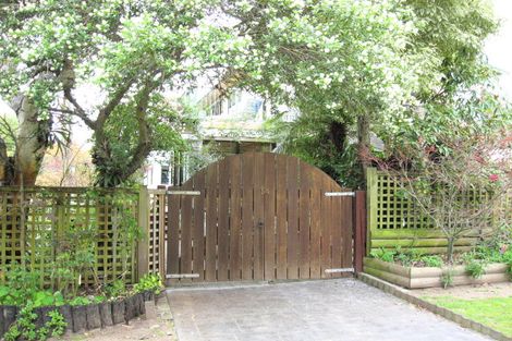 Photo of property in 54 Makora Road, Otaihanga, Paraparaumu, 5036