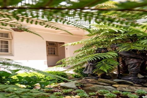 Photo of property in 11-19 Wellington Street, Picton, 7220