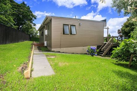 Photo of property in 608 Beach Road, Rothesay Bay, Auckland, 0630