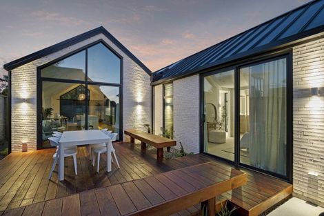 Photo of property in 19 Albany Street, St Albans, Christchurch, 8014