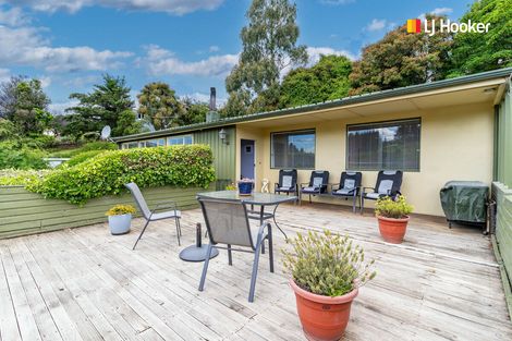 Photo of property in 96 Main South Road, Green Island, Dunedin, 9018