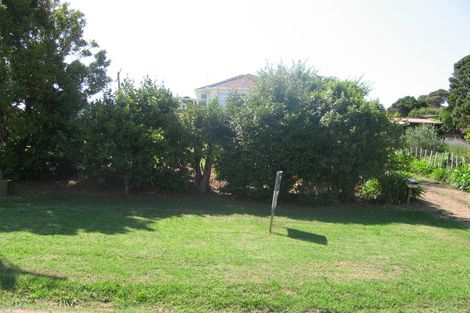 Photo of property in 6 Nikau Road, Oneroa, Waiheke Island, 1081