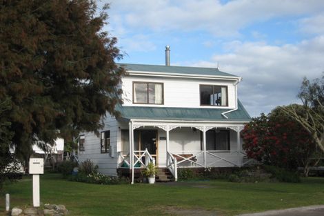 Photo of property in 12 Norfolk Place, Tairua, 3508