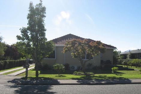 Photo of property in 47 Campbell Street, Geraldine, 7930