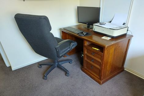 Photo of property in 19 Dunsford Close, Halswell, Christchurch, 8025