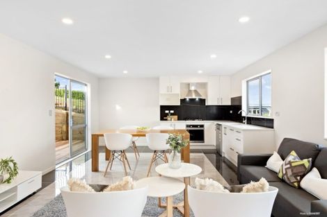 Photo of property in 17 Mcintosh Drive, Pokeno, 2471