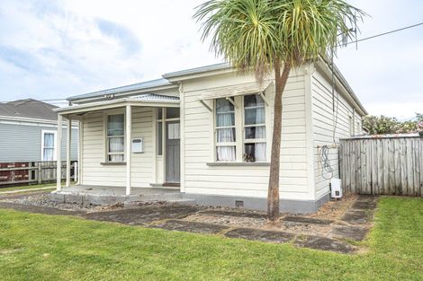 Photo of property in 14 Talbot Street, Whanganui East, Whanganui, 4500