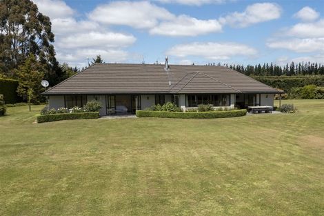 Photo of property in 301 School Road, West Eyreton, Rangiora, 7475