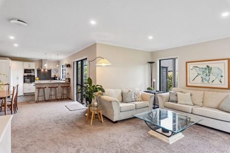 Photo of property in 6 Matuhi Street, Waikanae, 5036