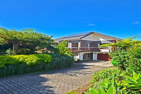 Photo of property in 1070 Scenic Drive North, Swanson, Auckland, 0816