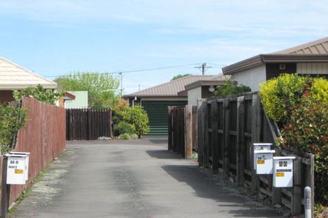 Photo of property in 2/58b Daniels Road, Redwood, Christchurch, 8051