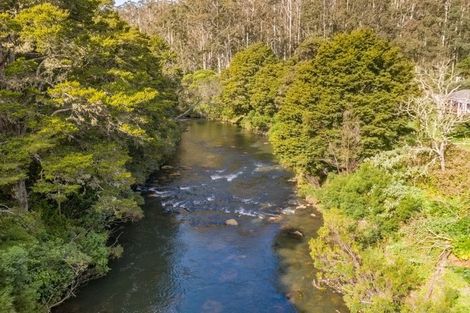 Photo of property in 6 Tuatahi Place, Kerikeri, 0230