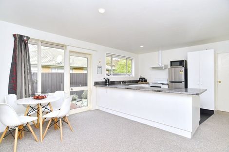 Photo of property in 3/11 Grove Road, Addington, Christchurch, 8024
