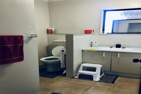 Photo of property in 9 Pukeko Street, Paraparaumu, 5032