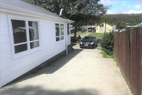 Photo of property in 49 Mohaka Street, Wainuiomata, Lower Hutt, 5014