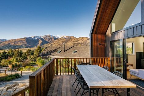 Photo of property in 3 Maude View Road, Hawea Flat, Wanaka, 9382