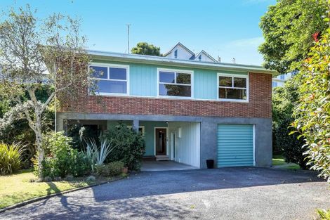 Photo of property in 35a Breakwater Road, Moturoa, New Plymouth, 4310