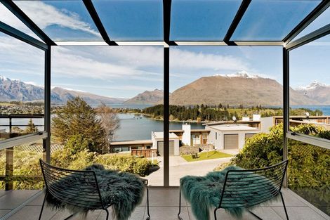 Photo of property in 20 Earnslaw Terrace, Queenstown, 9300