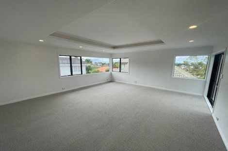 Photo of property in 1/12 Richards Avenue, Forrest Hill, Auckland, 0620
