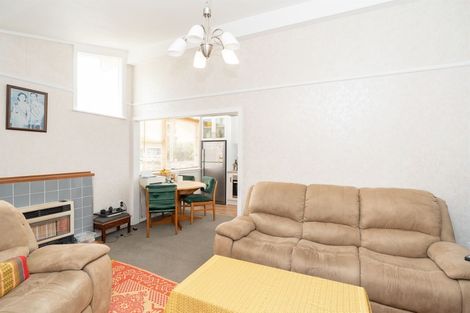 Photo of property in 6 Cricket Place, Melville, Hamilton, 3206