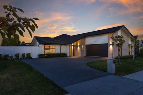 Photo of property in 24 Rose Manor Drive, Springlands, Blenheim, 7201
