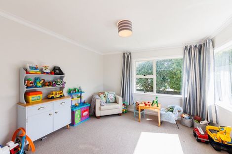 Photo of property in 5 Sheffield Street, Awapuni, Palmerston North, 4412