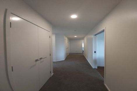 Photo of property in 371e Mangorei Road, Merrilands, New Plymouth, 4312