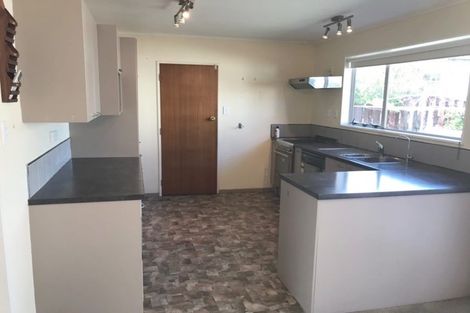 Photo of property in 19 Cassley Crescent, Papakowhai, Porirua, 5024