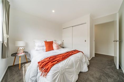 Photo of property in 8 Whitten Way, Wallaceville, Upper Hutt, 5018