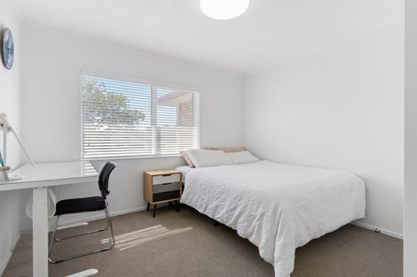 Photo of property in 1/2 Perendale Close, Somerville, Auckland, 2014