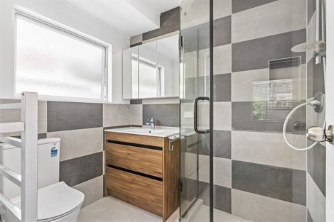 Photo of property in 1/2 Perendale Close, Somerville, Auckland, 2014