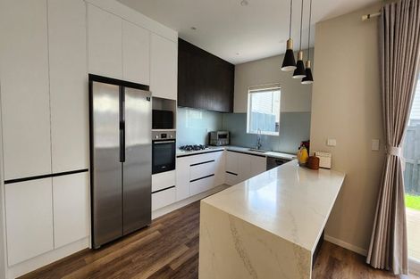 Photo of property in 28 Gecko Road, Hobsonville, Auckland, 0616